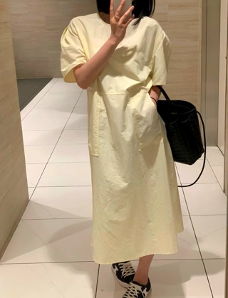 黄色