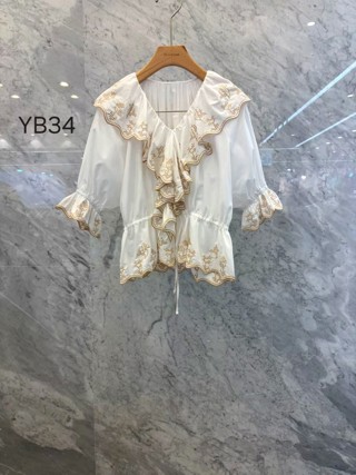 白色