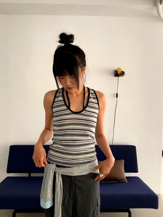 白色