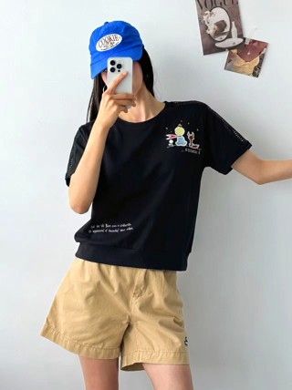 黑色