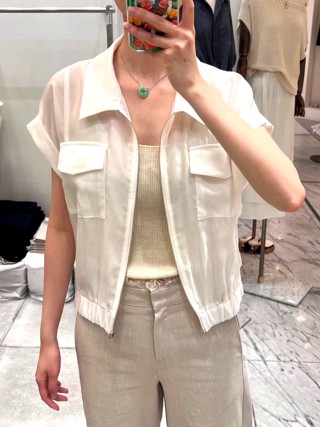 白色