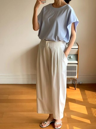 蓝色