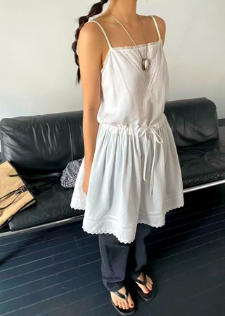 白色