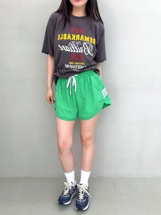 绿色