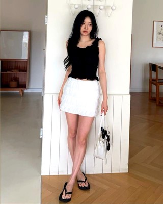 白色