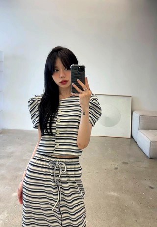 白色