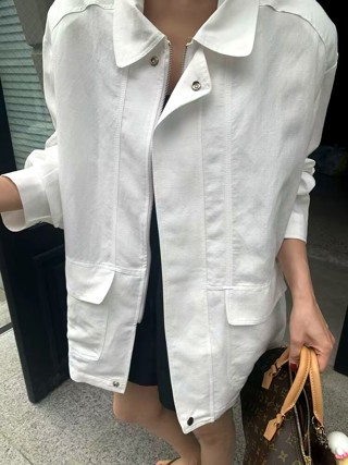 白色