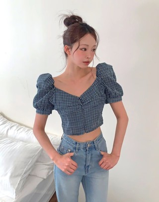 蓝色