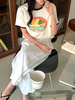白色