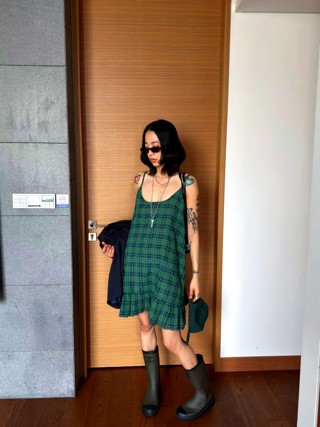 绿色