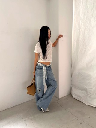 白色