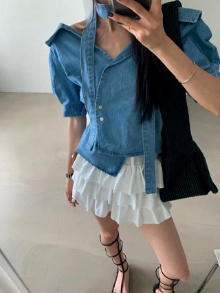 白色
