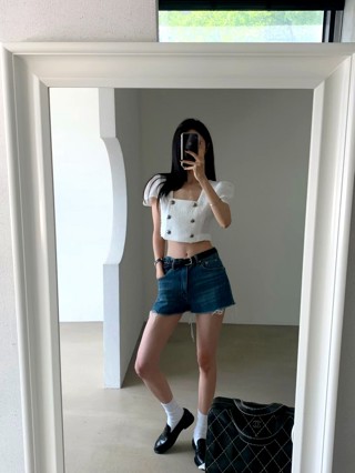 白色