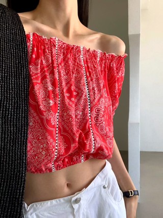 红色