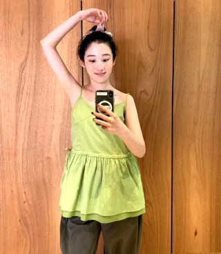 绿色