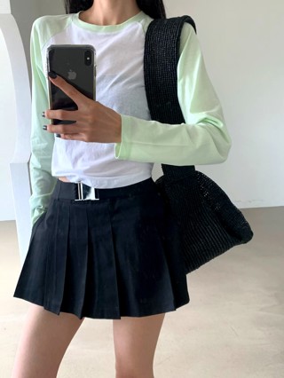 白色