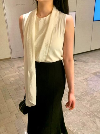 白色