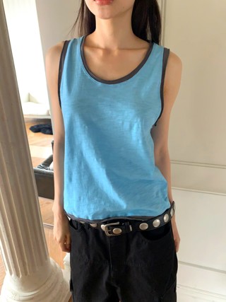 蓝色