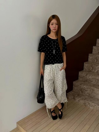 白色