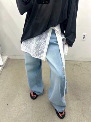 白色