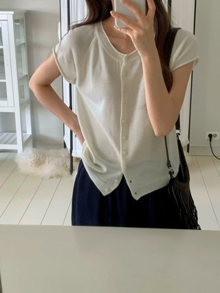 白色