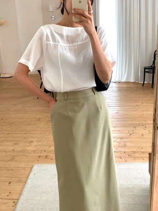 白色