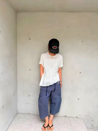 白色
