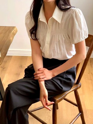 白色