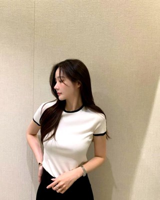 白色