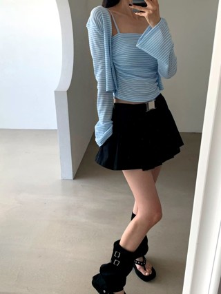 蓝色
