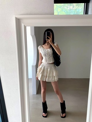 白色