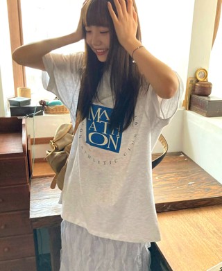 白色