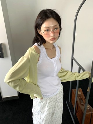 白色