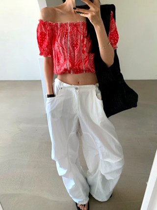 红色