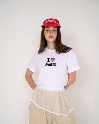 白色
