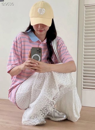 黄色