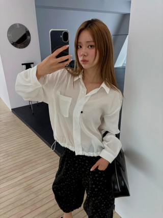 白色