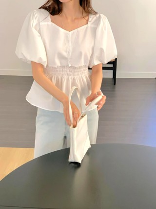 白色