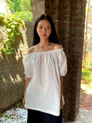 白色