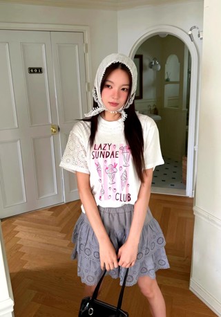 白色