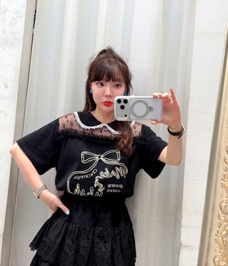 黑色