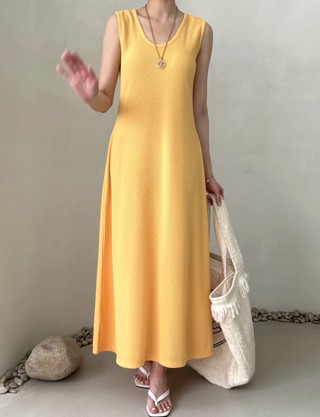黄色