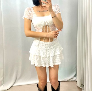 白色