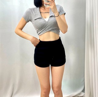 灰色