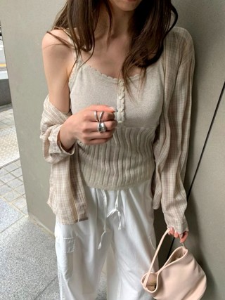 米色