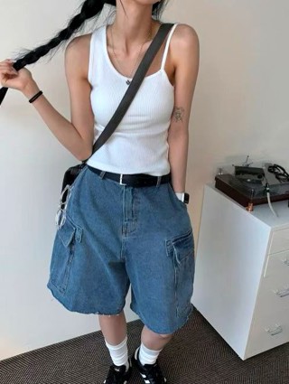 蓝色