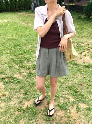 灰色