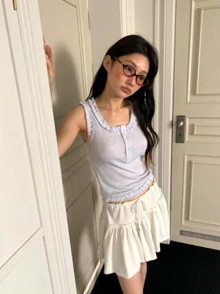 白色