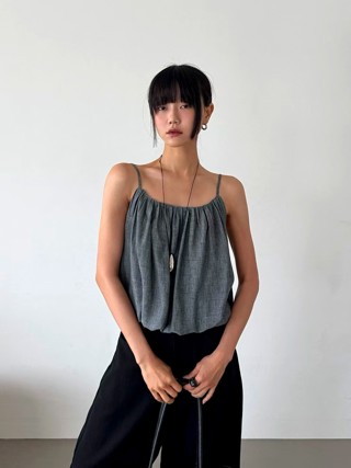 灰色