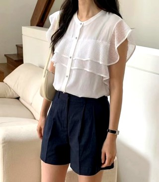 白色